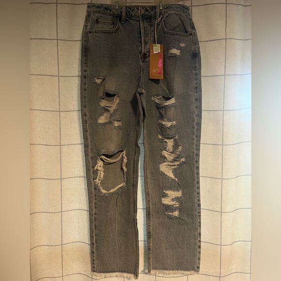90’s Boyfriend Super High Rise Jeans - Picture 3 of 4